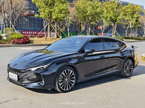 2023 MG MG7 2.0T AT