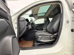 2023 Honda Vezel 1.5L CVT Tech, белый — фото 12