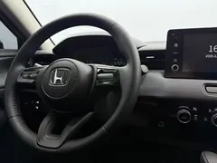2023 Honda Vezel 1.5L CVT Elite, белый — фото 10