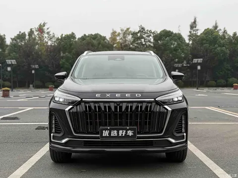 2023 Exeed Xingtu Lanyue 400T 4WD Xingzun 6 seats