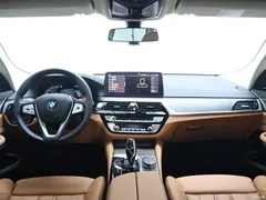 2021 BMW 6 Series GT modified 630i Luxury Design Package, белый — фото 13