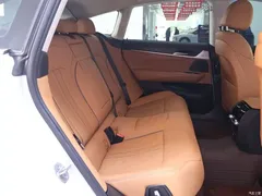 2021 BMW 6 Series GT modified 630i Luxury Design Package, белый — фото 21