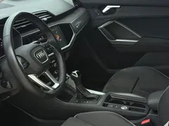 2022 Audi Q3 35 TFSI Sport, белый — фото 9