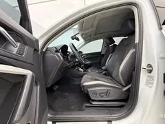 2022 Audi Q3 35 TFSI Sport, белый — фото 10
