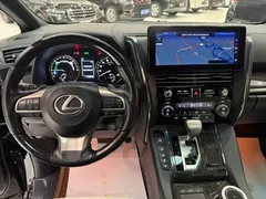 2020 Lexus LM 300h, чёрный — фото 5