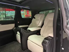 2020 Lexus LM 300h, чёрный — фото 9