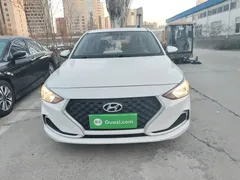 2020 Hyundai Elantra 1.6L AT GL, белый — фото 19