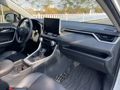 2022 Toyota Wildlander 2.0L CVT 4WD Luxury, белый — фото 7