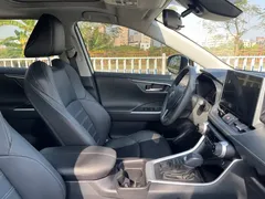 2022 Toyota Wildlander 2.0L CVT 4WD Luxury, белый — фото 8
