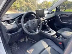 2022 Toyota Wildlander 2.0L CVT 4WD Luxury, белый — фото 18