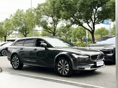 2024 Volvo V90 Cross Country B5 AWD Zhiyuan — фото 3