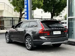 2024 Volvo V90 Cross Country B5 AWD Zhiyuan — фото 5