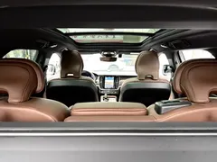 2024 Volvo V90 Cross Country B5 AWD Zhiyuan — фото 20