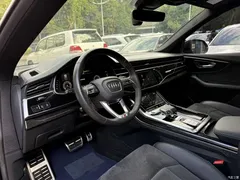 2021 Audi Q8 55 TFSI Premium Dynamic Type, чёрный — фото 17