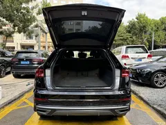 2021 Audi Q8 55 TFSI Premium Dynamic Type, чёрный — фото 18