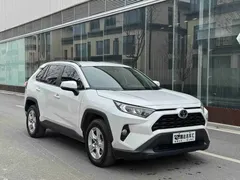 2021 Toyota RAV4 2.0L CVT 2WD, белый — фото 3