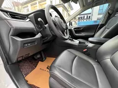 2021 Toyota RAV4 2.0L CVT 2WD, белый — фото 4