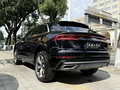 2022 Audi Q8 55 TFSI luxury dynamic model, чёрный — фото 4