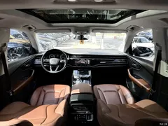 2022 Audi Q8 55 TFSI luxury dynamic model, чёрный — фото 7