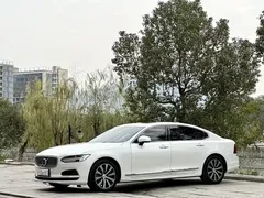 2021 Volvo S90 B5 Zhiyi Luxury, белый — фото 1