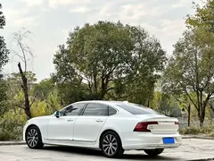 2021 Volvo S90 B5 Zhiyi Luxury, белый — фото 4
