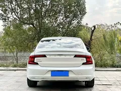 2021 Volvo S90 B5 Zhiyi Luxury, белый — фото 5