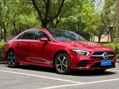 2023 Mercedes-Benz A-Class A 200 L Fashion — фото 3