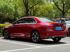 2023 Mercedes-Benz A-Class A 200 L Fashion — фото 7