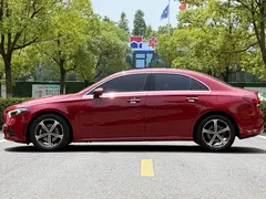 2023 Mercedes-Benz A-Class A 200 L Fashion — фото 8
