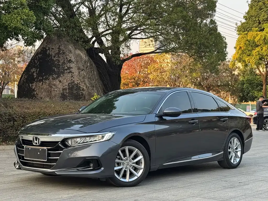2022 Honda Accord 260TURBO Luxury