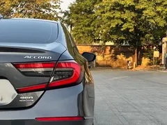 2022 Honda Accord 260TURBO Luxury — фото 13