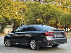 2022 Honda Accord 260TURBO Luxury — фото 19