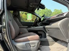 2023 Toyota Sienna 2.5L Hybrid Platinum, чёрный — фото 7