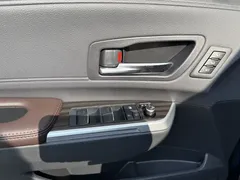 2023 Toyota Sienna 2.5L Hybrid Platinum, чёрный — фото 8