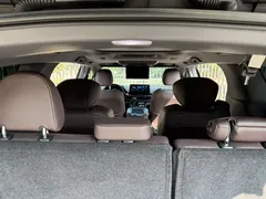 2023 Toyota Sienna 2.5L Hybrid Platinum, чёрный — фото 15
