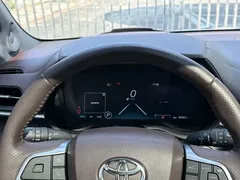 2023 Toyota Sienna 2.5L Hybrid Platinum, чёрный — фото 17