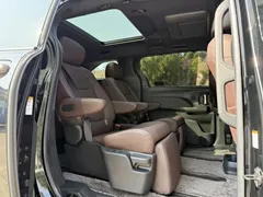 2023 Toyota Sienna 2.5L Hybrid Platinum, чёрный — фото 19
