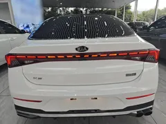 2020 Kia K5 270T CVVD Luxury Tech, белый — фото 4