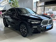 2021 BMW X6 xDrive30i M, чёрный — фото 3
