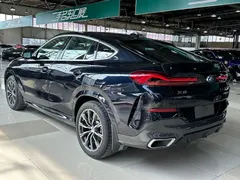 2021 BMW X6 xDrive30i M, чёрный — фото 4
