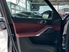 2021 BMW X6 xDrive30i M, чёрный — фото 8