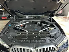 2021 BMW X6 xDrive30i M, чёрный — фото 14