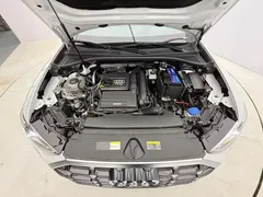 2022 Audi Q3 35 TFSI Sport, белый — фото 8