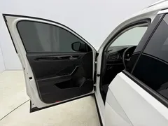 2022 Volkswagen T-Roc 280TSI DSG 2WD PLUS, белый — фото 8