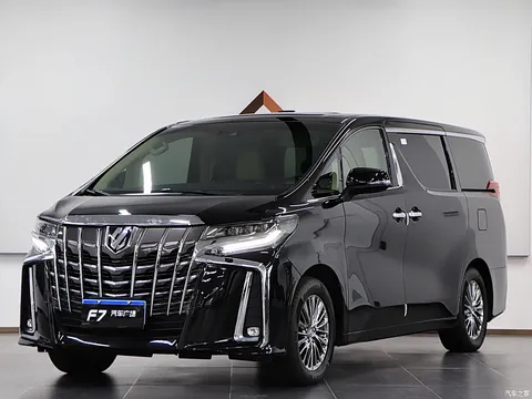 Toyota Vellfire Crown 2021