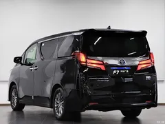 2021 Toyota Vellfire Crown Hybrid 2.5L HV Supreme — фото 4