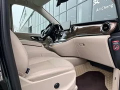2022 Mercedes-Benz V-Class V 260 L Luxury, чёрный — фото 14