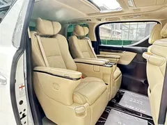 2020 Toyota Vellfire 2.5L Hybrid HV Premium, белый — фото 16