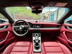 2020 Porsche 911 Carrera 3.0T, чёрный — фото 10