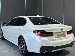 2022 BMW 5 Series 5 535Le Pioneer M, белый — фото 8